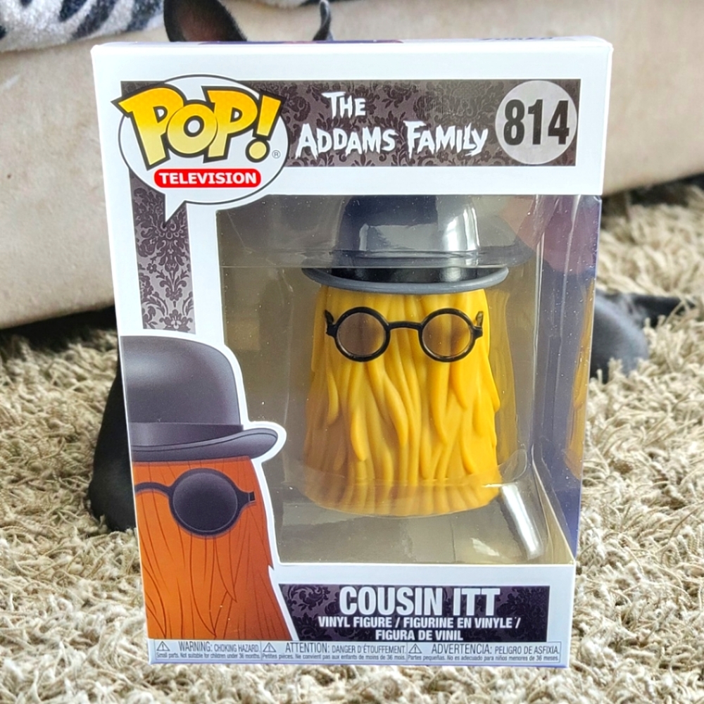 Cousin itt funko # 814 (nib) with pop protector